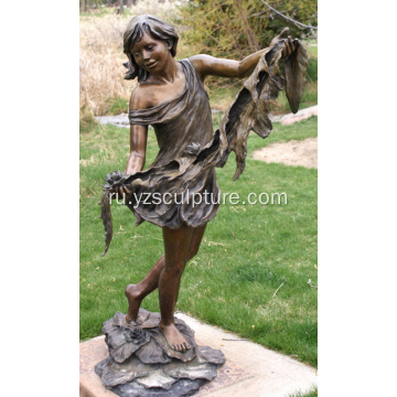 Статуя сада бронзовая женщина танцовщица